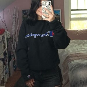 Black Crewneck Champion Sweatshirt / Hoodie